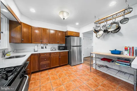 $899,900 | 2305 Peggy Lane, Silver Spring, MD 20910