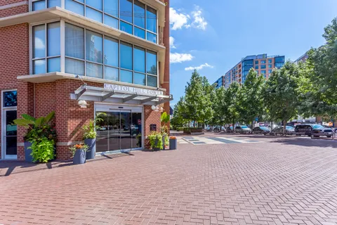 $660,000 | 1000 New Jersey Avenue Southeast, Unit 720, Washington, DC 20003