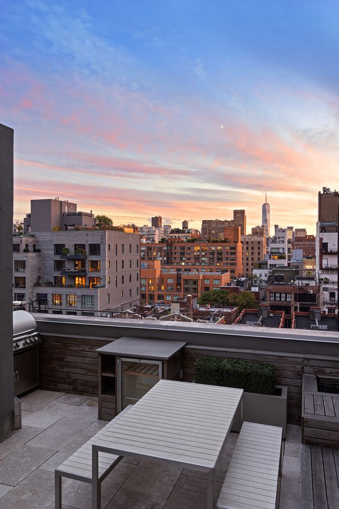 $2,800,000 | 136 West 17th Street, Unit PHB | Chelsea