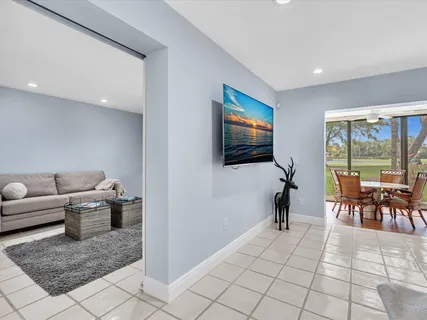 $315,000 | 8410 Casa Del Lago, Unit 20A, Boca Raton, FL 33433