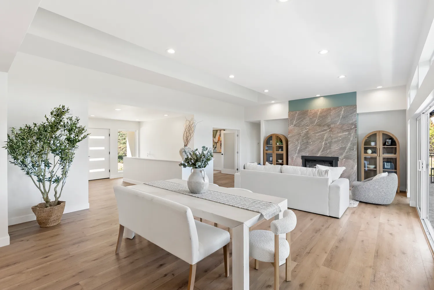 $3,795,000 | 7875 Bellakaren Place, La Jolla, CA 92037