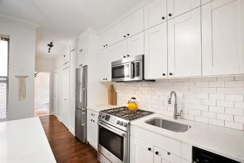 $750,000 | 314 West 94th Street, Unit 5E | Upper West Side