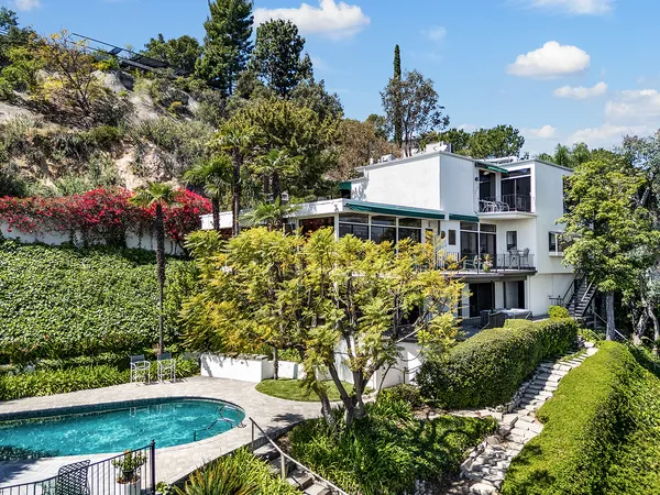 $2,695,000 | 1018 Glen Oaks Boulevard, Pasadena, CA 91105