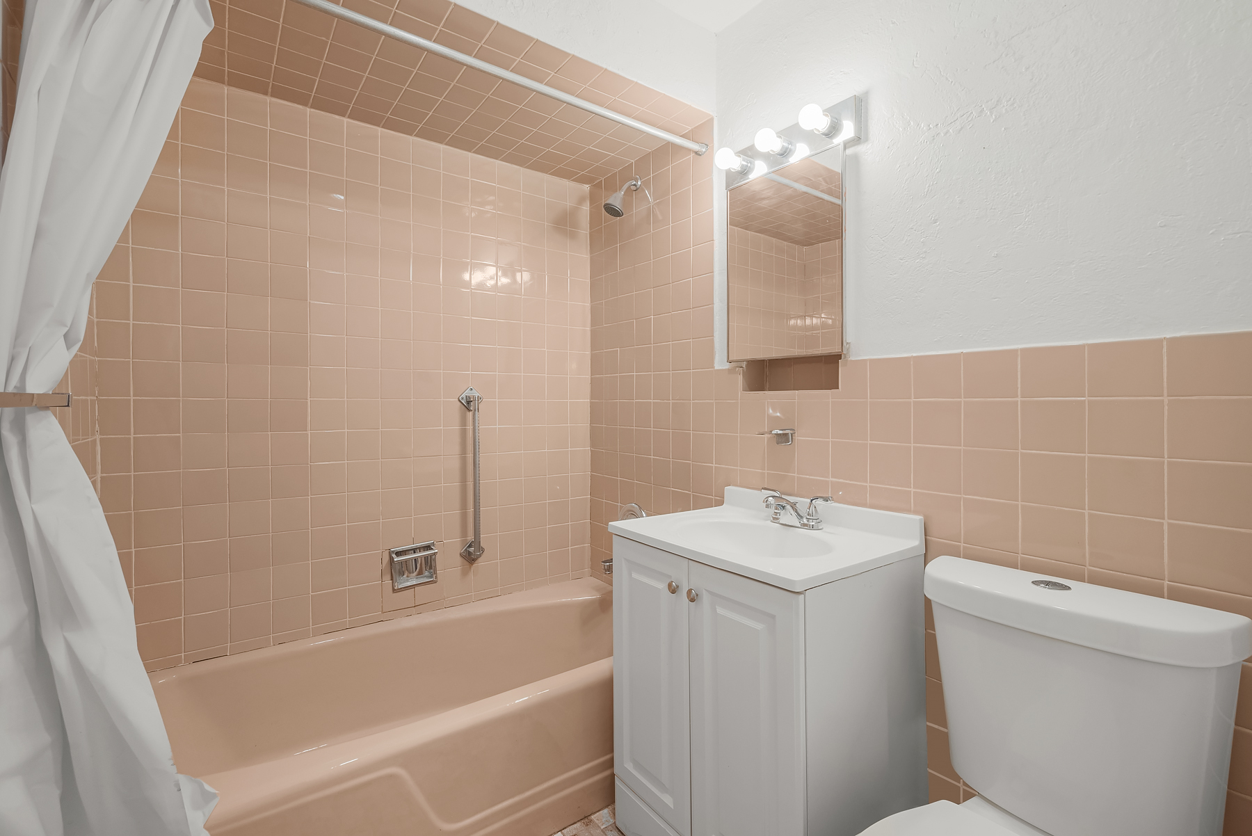 862 West End Avenue, Unit GARDEN Manhattan, NY 10025 - Photo 10 of 13 a bathroom with a sink toilet and shower