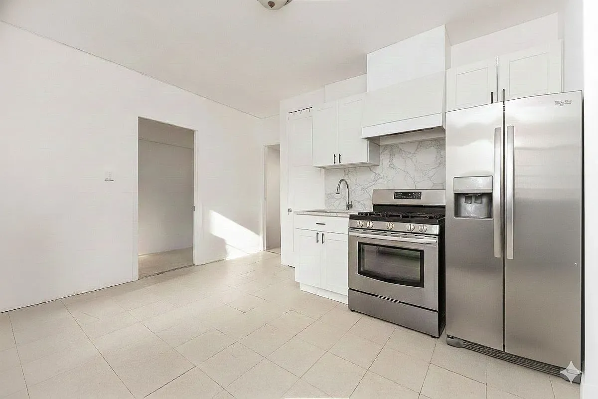$400,000 | 195 South 4th Street, Unit F1 | Williamsburg