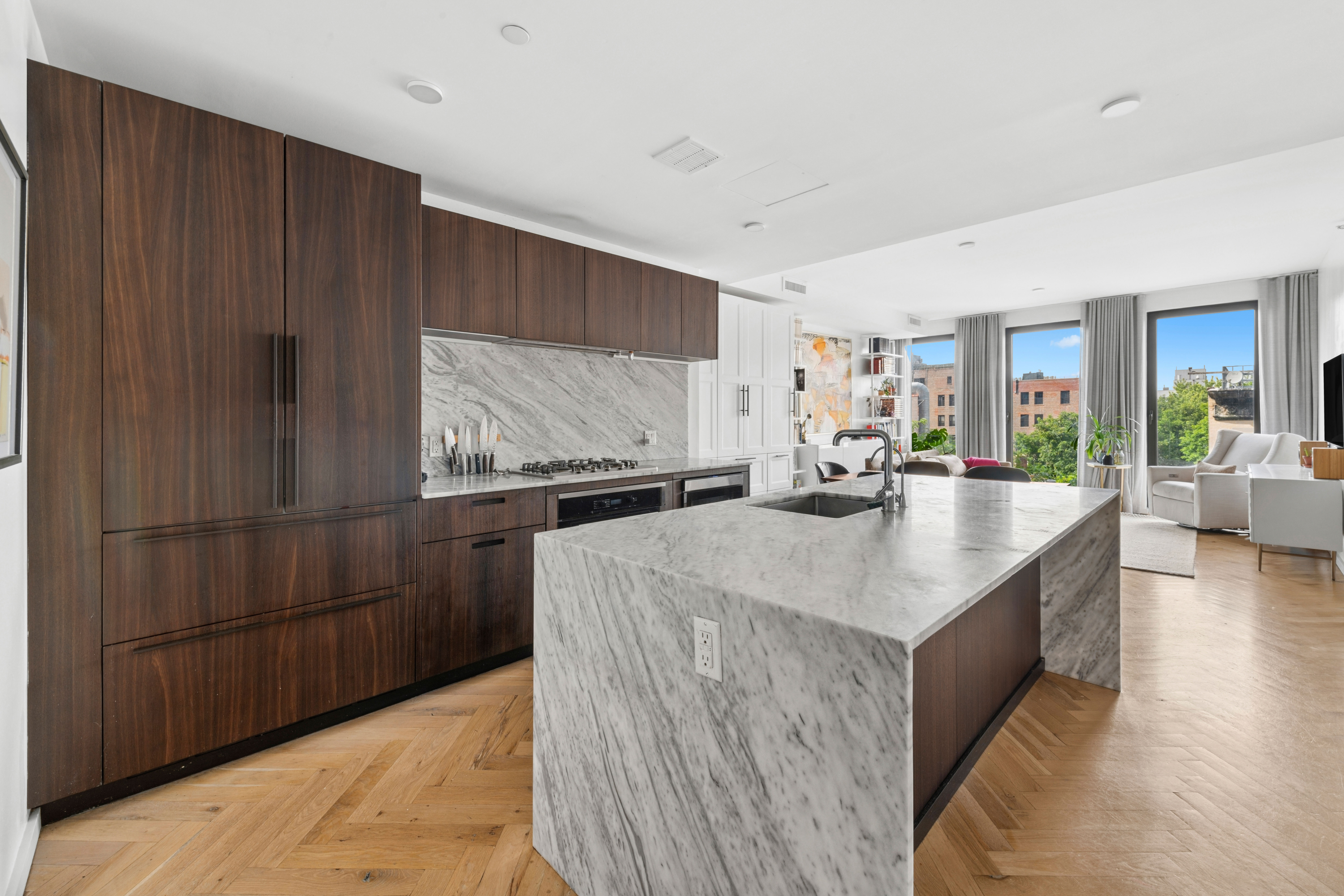 805 Washington Avenue, Unit 3B Brooklyn, NY 11238 - Photo 3 of 14