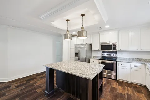 $378,000 | 748 Phillips Drive, Freeport, FL 32439