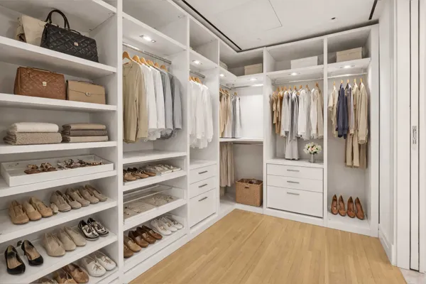 $25,000 | 150 East 72nd Street, Unit 4S | Lenox Hill