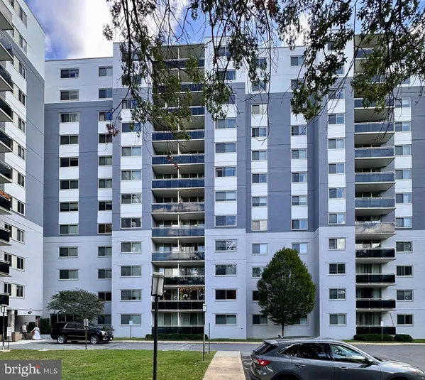 $195,000 | 7333 New Hampshire Avenue, Unit 420W, Takoma Park, MD 20912