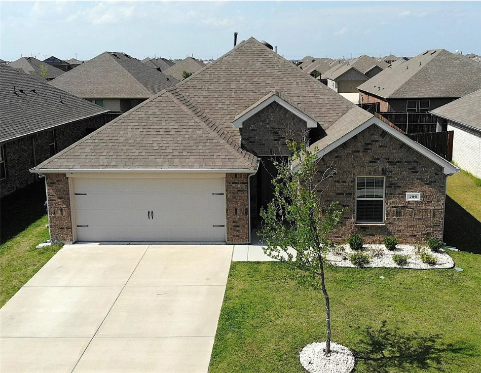 706 Spur Ridge Princeton, TX 75407 - Photo 3 of 31