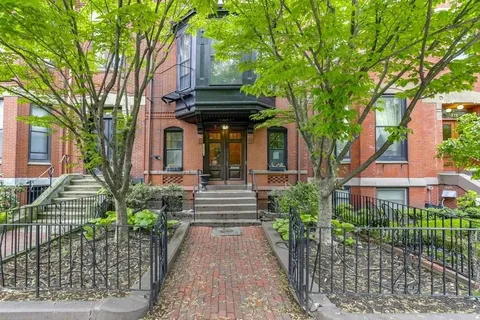 $549,000 | 376 Marlborough Street, Unit D, Boston, MA 02115