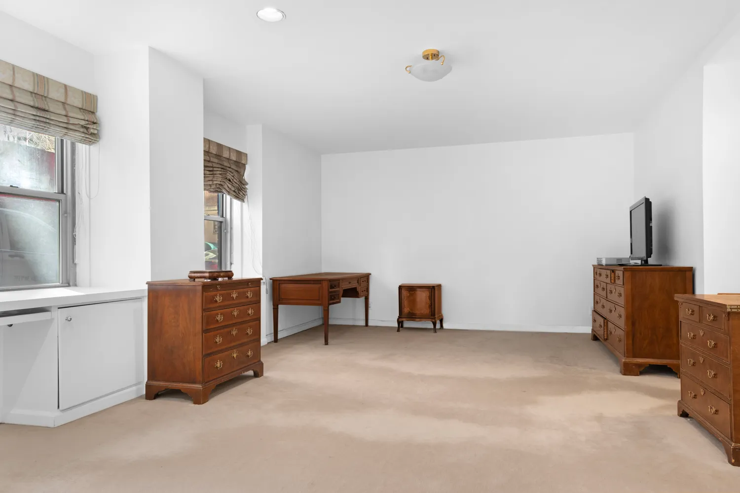 $1,750,000 | 16 Sutton Place, Unit 1A/1B | Sutton Place