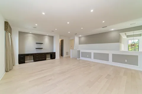 $949,000 | 826 Honeyflower Loop, Bradenton, FL 34212