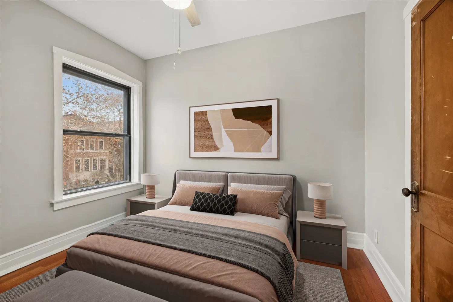 $375,000 | 1501 West Cornelia Avenue, Unit 2, Chicago, IL 60657