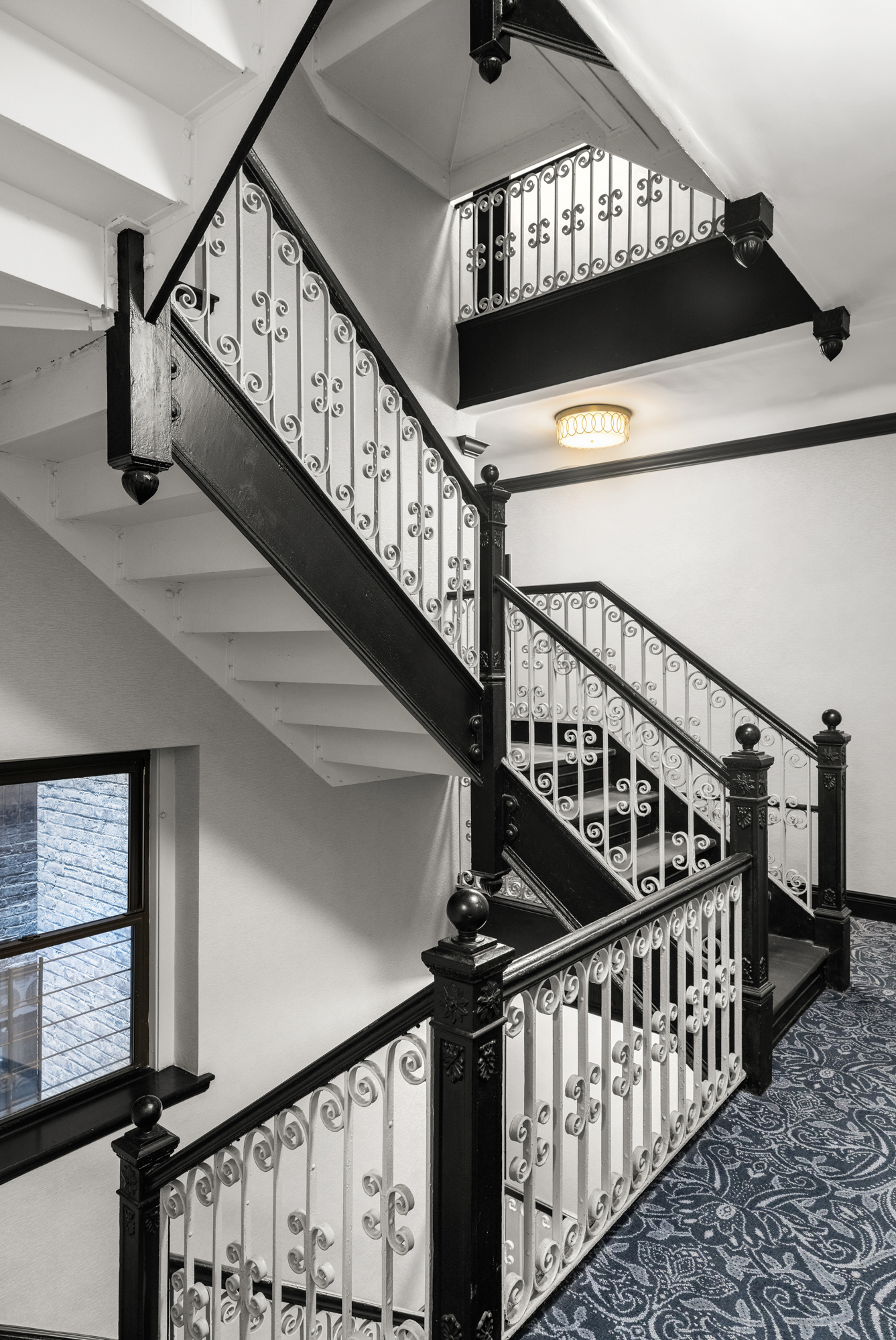 205 West 54th Street, Unit 5D Manhattan, NY 10019 - Photo 7 of 9