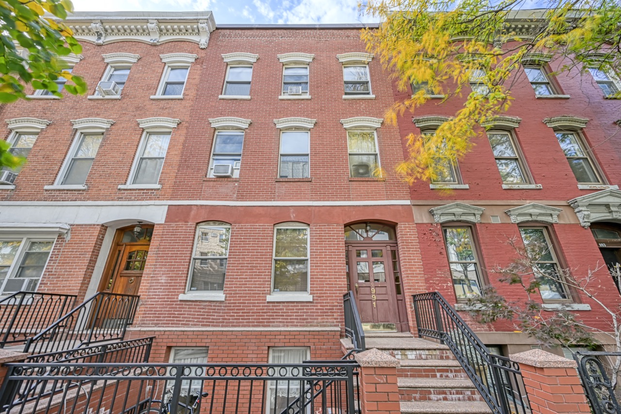 991 Lorimer Street Brooklyn, NY 11222 - Photo 12 of 14