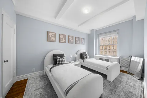 $2,500,000 | 25 5th Avenue, Unit 12F | Greenwich Village