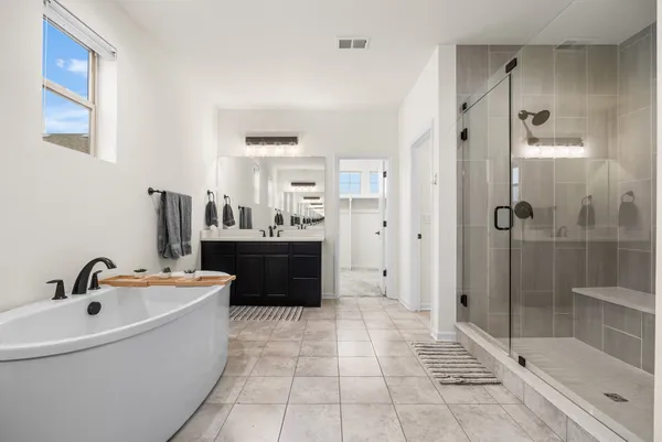 $1,150,000 | 6104 East 141st Avenue, Thornton, CO 80602