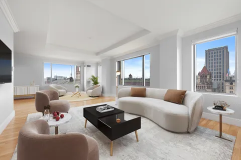 $3,350,000 | 1 Huntington Avenue, Unit 801, Boston, MA 02116