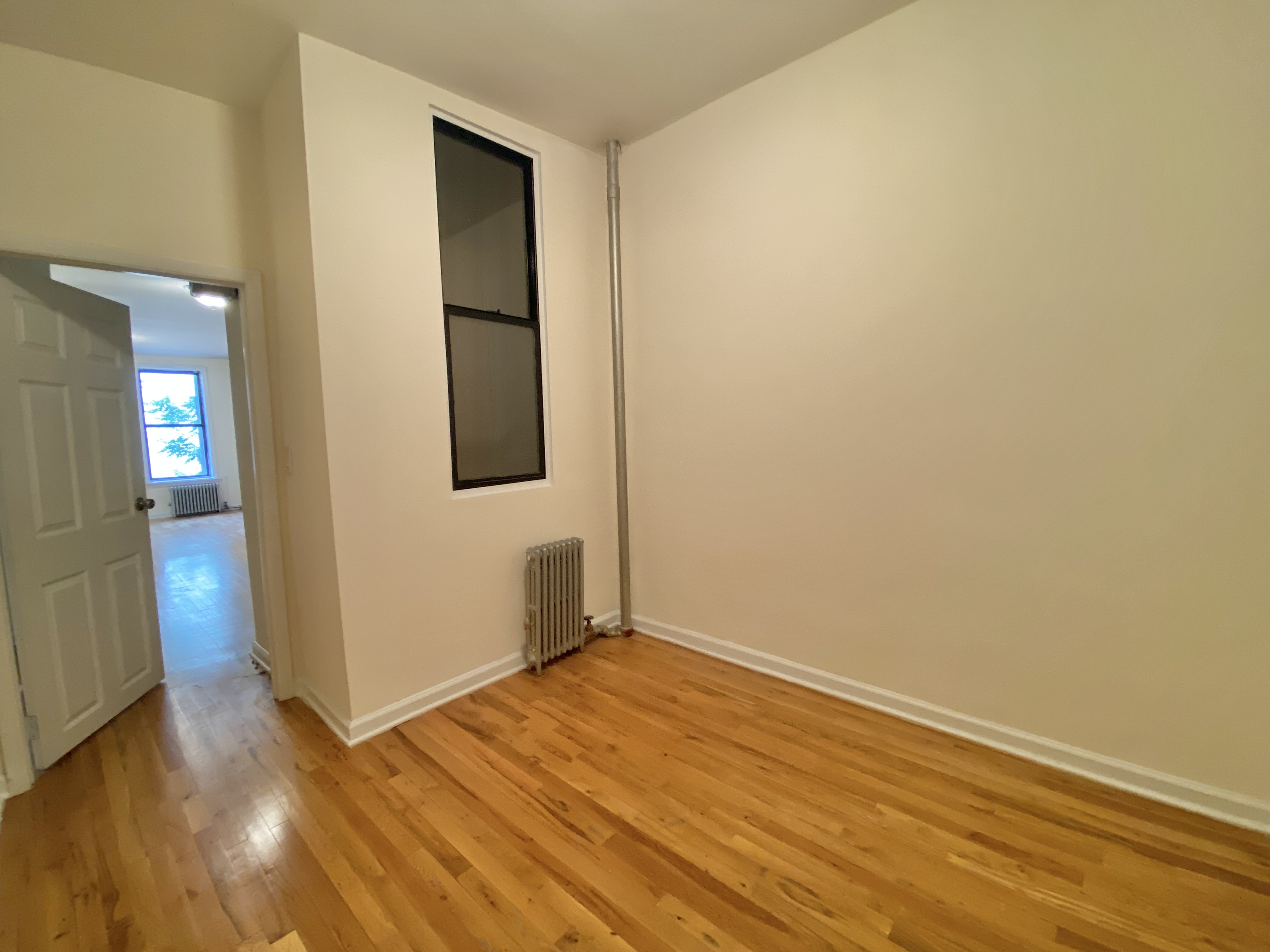 1604 1st Avenue, Unit 3B Manhattan, NY 10028 - Photo 3 of 6