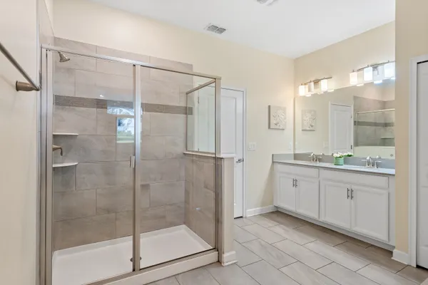 $673,500 | 9050 Stinger Drive, Davenport, FL 33896