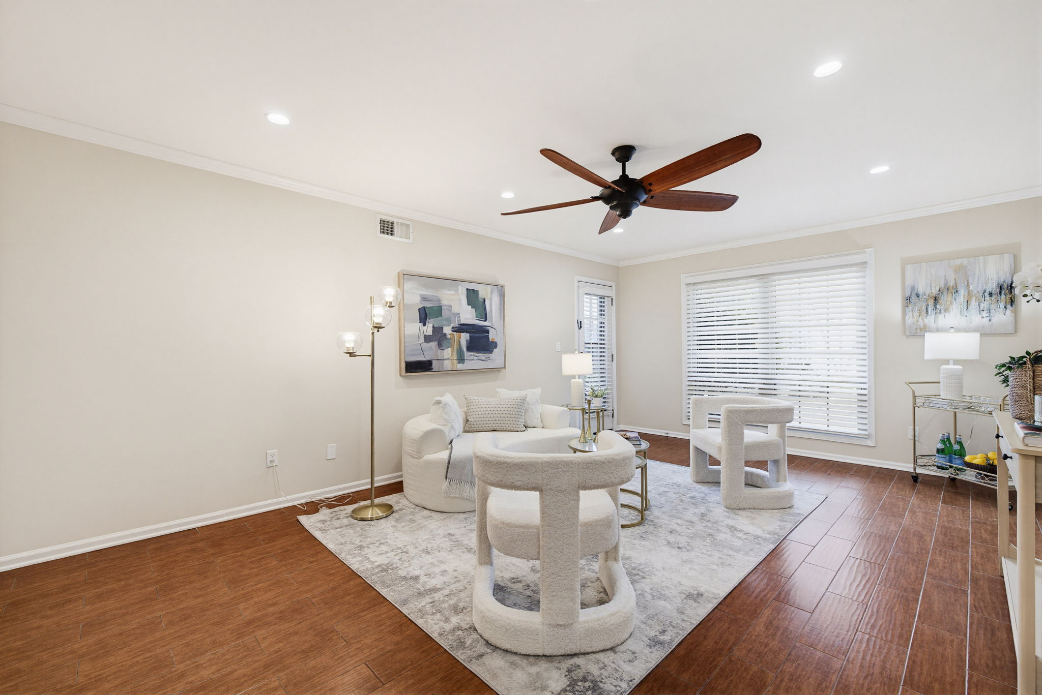 6851 Roswell Road Northeast, Unit C1 Atlanta, GA 30328 - Photo 4 of 23