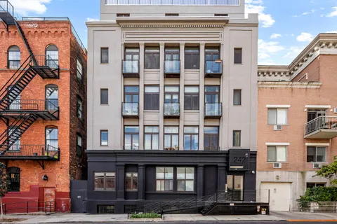 $1,425,000 | 242 South 1st Street, Unit 1F | Williamsburg