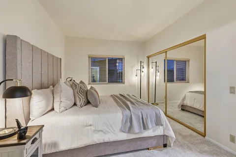$985,000 | 11037 Caminito Vista Pacifica, San Diego, CA 92131