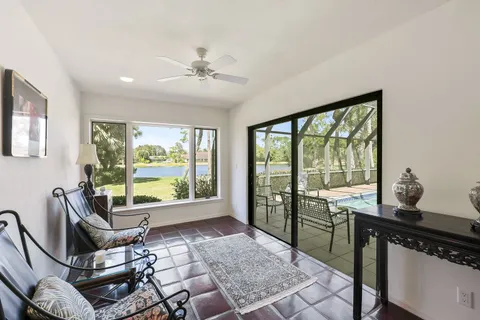 $799,000 | 700 Bald Eagle Drive, Unit 37, Naples, FL 34105