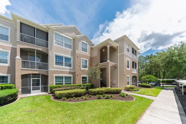 $189,900 | 7990 Baymeadows Road East, Unit 812, Jacksonville, FL 32256