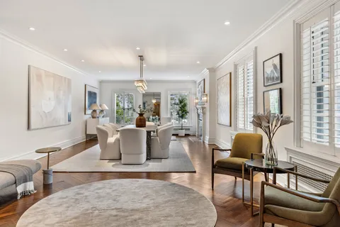 $27,500,000 | 21 Beekman Place | Midtown East