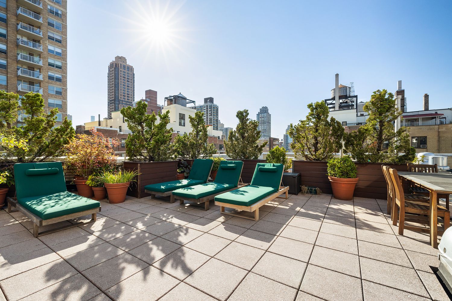 445 East 86th Street, Unit 12A Manhattan, NY 10028 - Photo 10 of 11 a view of a terrace with furniture