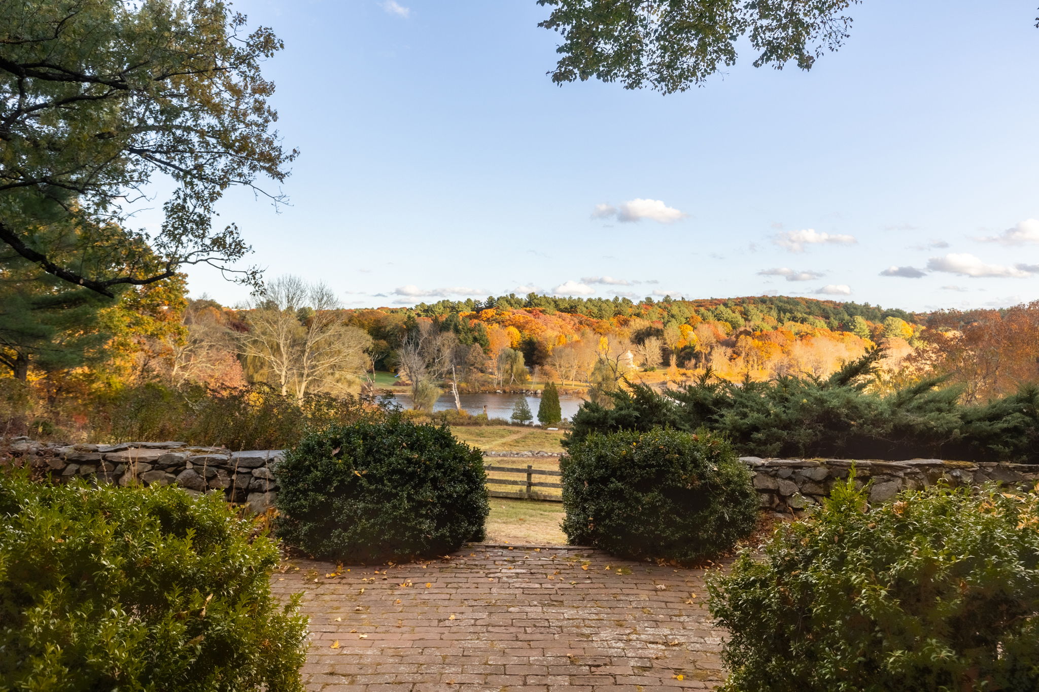 59 Conant Road Lincoln, MA 01773 - Photo 28 of 47 a view of outdoor space and mountain view
