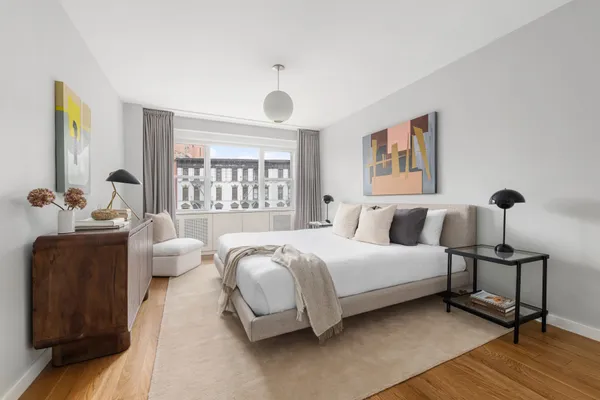 $1,495,000 | 2 Charlton Street, Unit 7J | Hudson Square