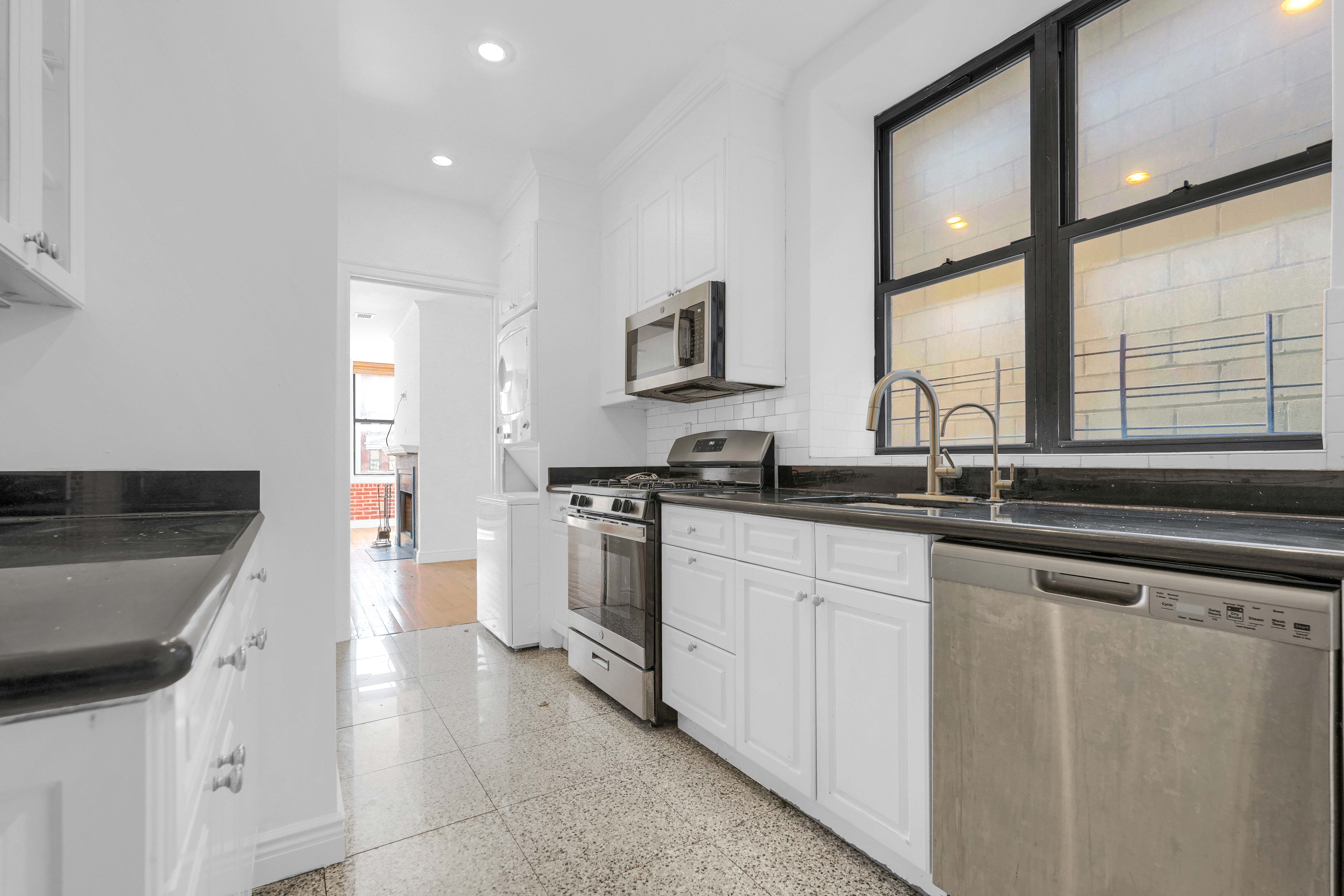 100 West 119th Street, Unit 3A Manhattan, NY 10026 - Photo 16 of 44