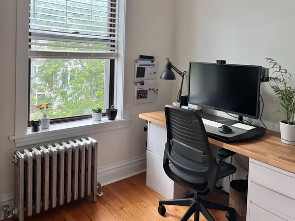 $1,200,000 | 2020 West Waveland Avenue, Chicago, IL 60618