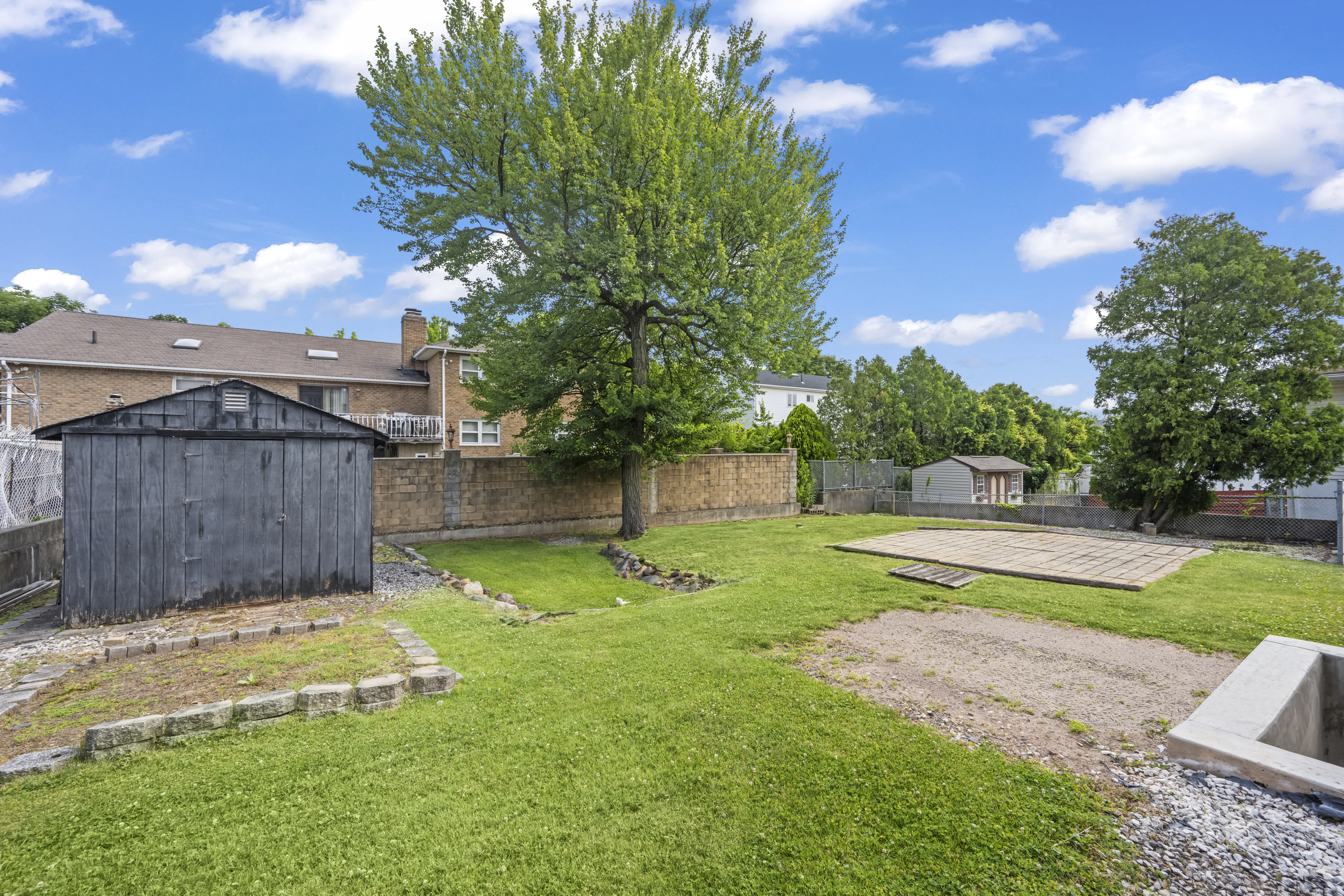 223 Darlington Avenue Staten Island, NY 10312 - Photo 24 of 36