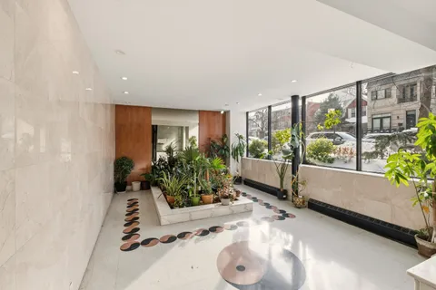 $390,000 | 1577 East 17th Street, Unit 2F | Midwood