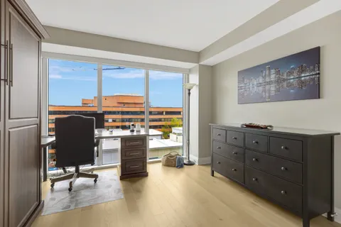 $960,000 | 925 North Fairfax Street, Unit 610, Alexandria, VA 22314