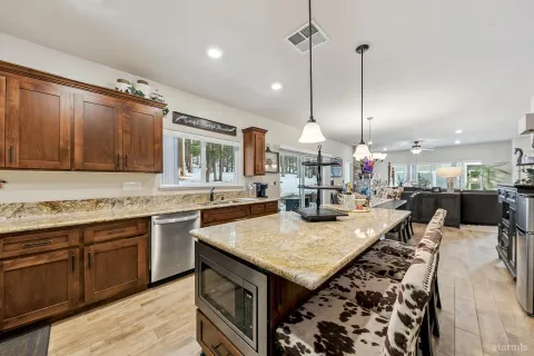 $1,195,000 | 1201 Wildwood Avenue, Unit 20, South Lake Tahoe, CA 96150