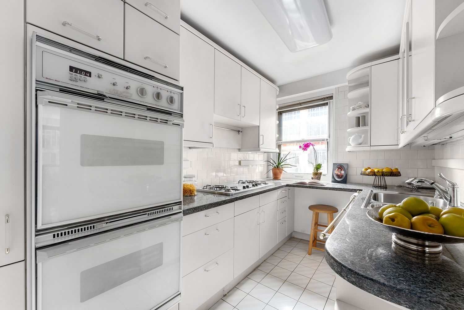 $1,815,000 | 10 West 66th Street, Unit 3D | Upper West Side