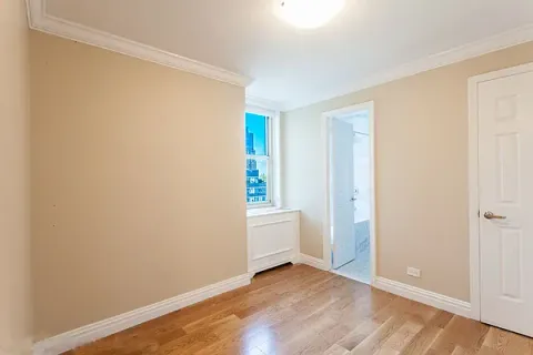 $2,398,000 | 30 Lincoln Plaza, Unit 28L | Upper West Side