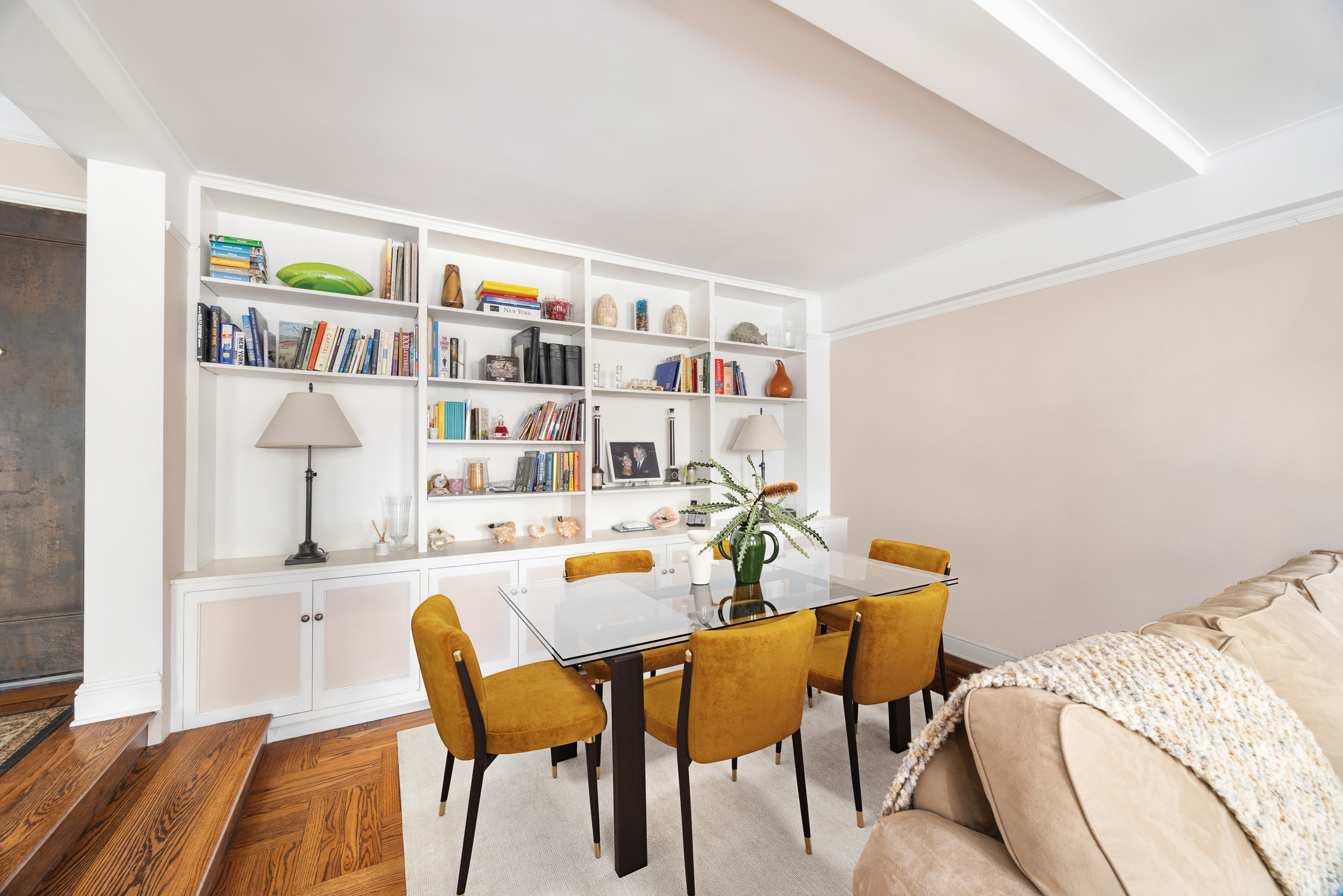 110 East 87th Street, Unit 9B Manhattan, NY 10128 - Photo 2 of 6