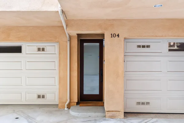 $1,249,000 | 3965 Moore Street, Unit 104, Los Angeles, CA 90066