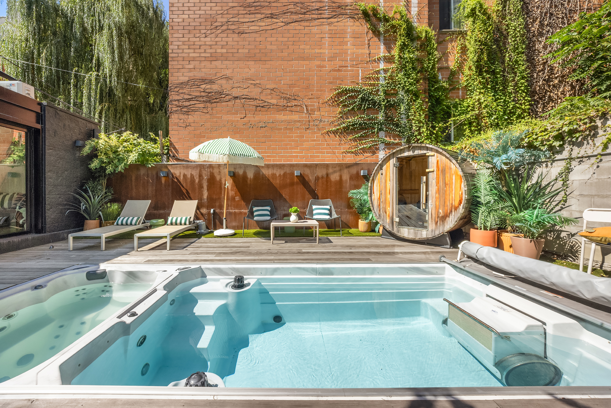 126 South 2nd Street, Unit GARDEN Brooklyn, NY 11249 - Photo 28 of 30 a view of a swimming pool with a patio