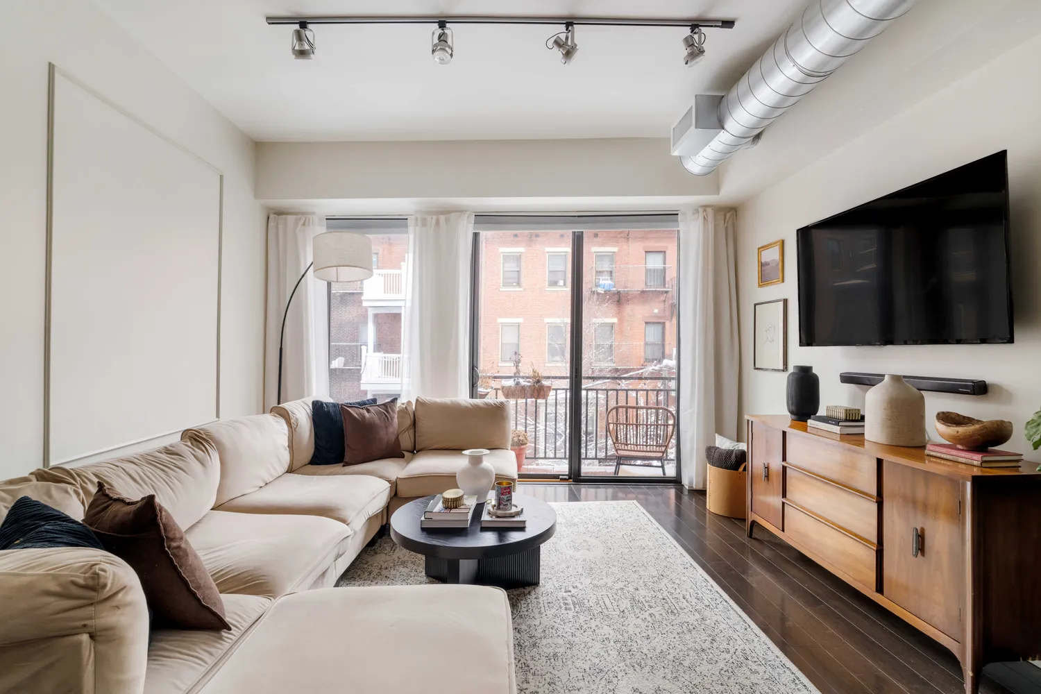 Contact Agent | 257 Northampton Street, Unit 307, Boston, MA 02118