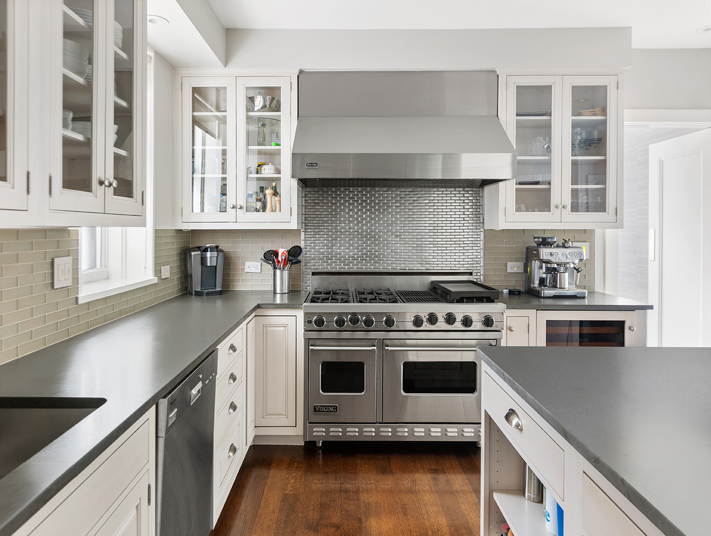 655 Park Avenue, Unit 3E Manhattan, NY 10065 - Photo 4 of 17