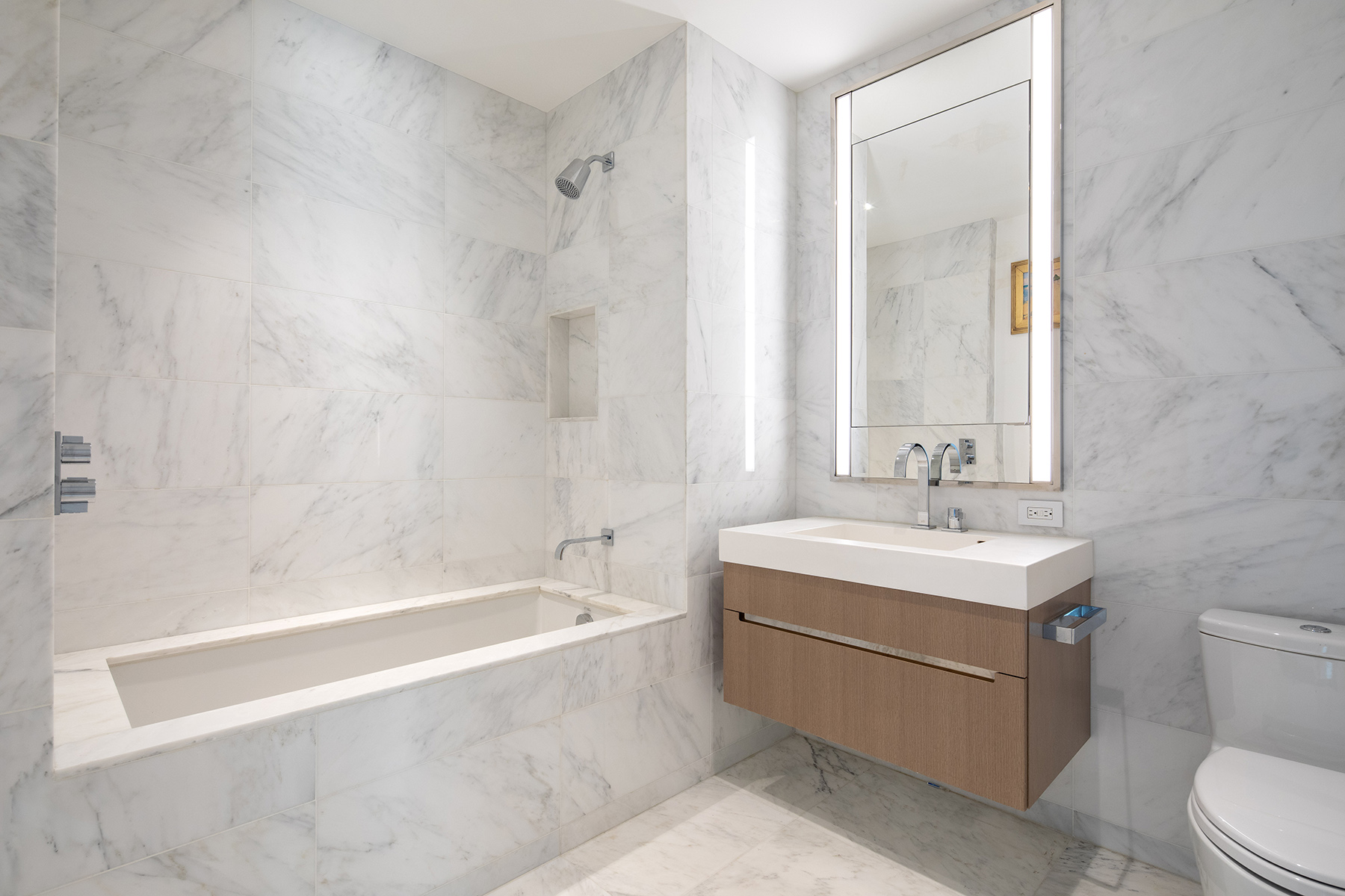 1 West End Avenue, Unit 25C Manhattan, NY 10023 - Photo 8 of 20