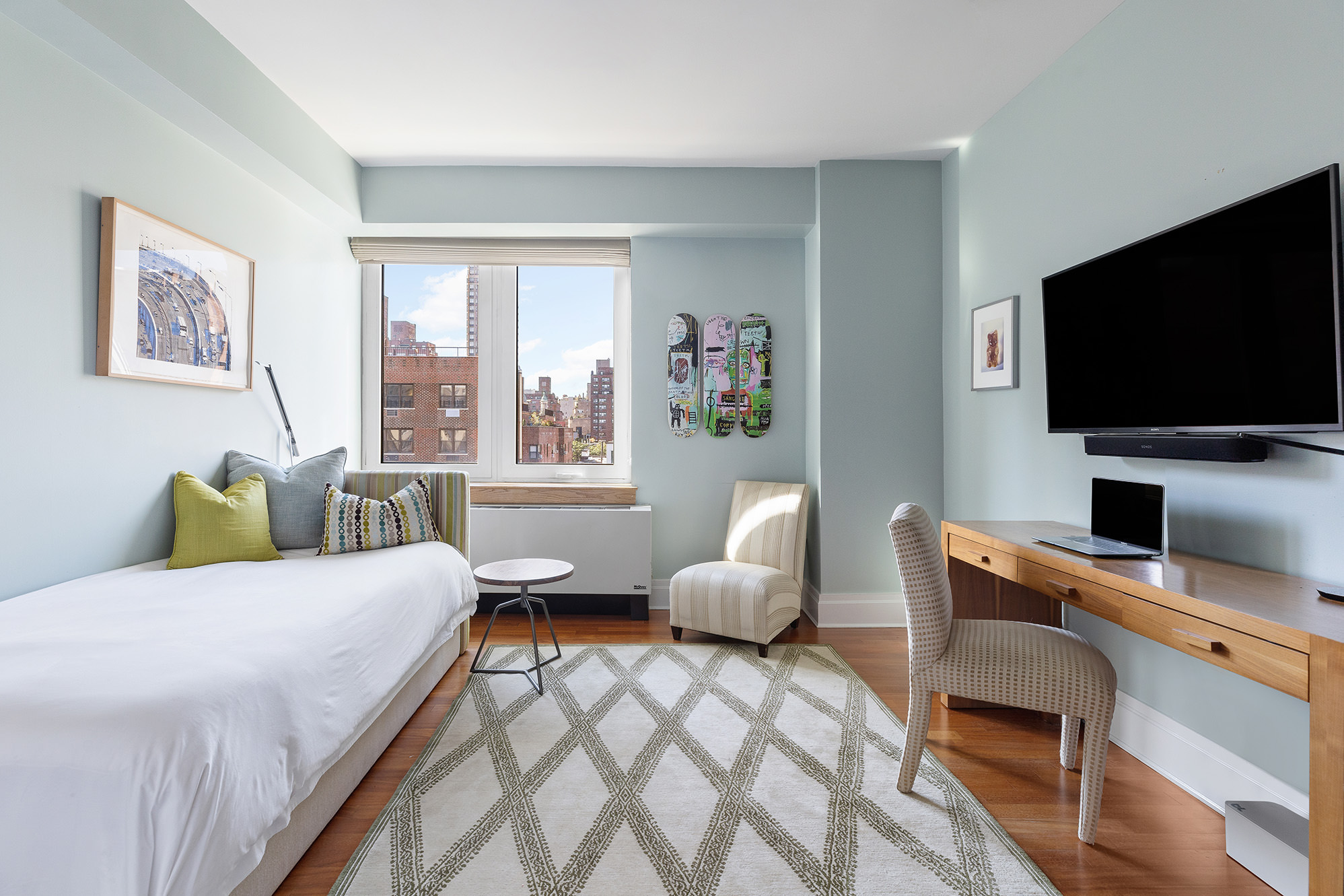 300 East 77th Street, Unit 8BC Manhattan, NY 10075 - Photo 12 of 17