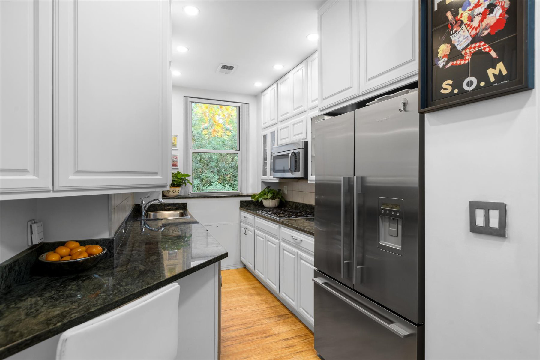 16 East 98th Street, Unit 2F Manhattan, NY 10029 - Photo 6 of 8